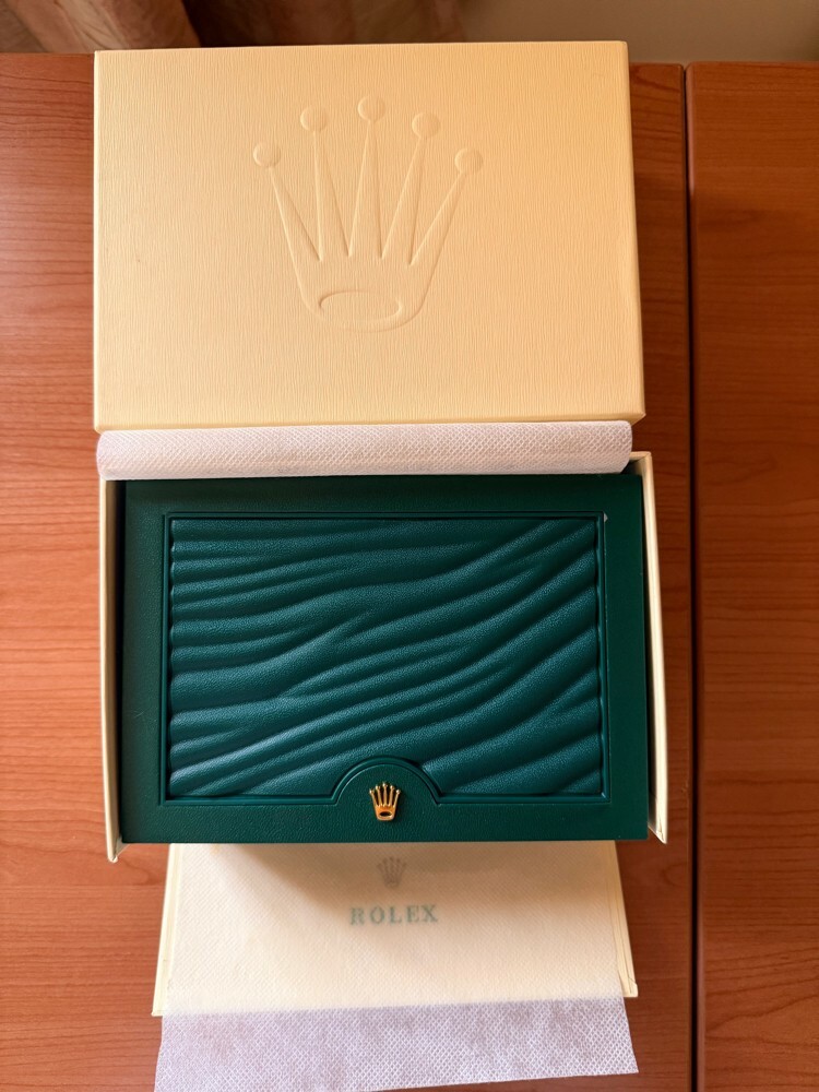 Rolex Daydate Swiss movement  - 2