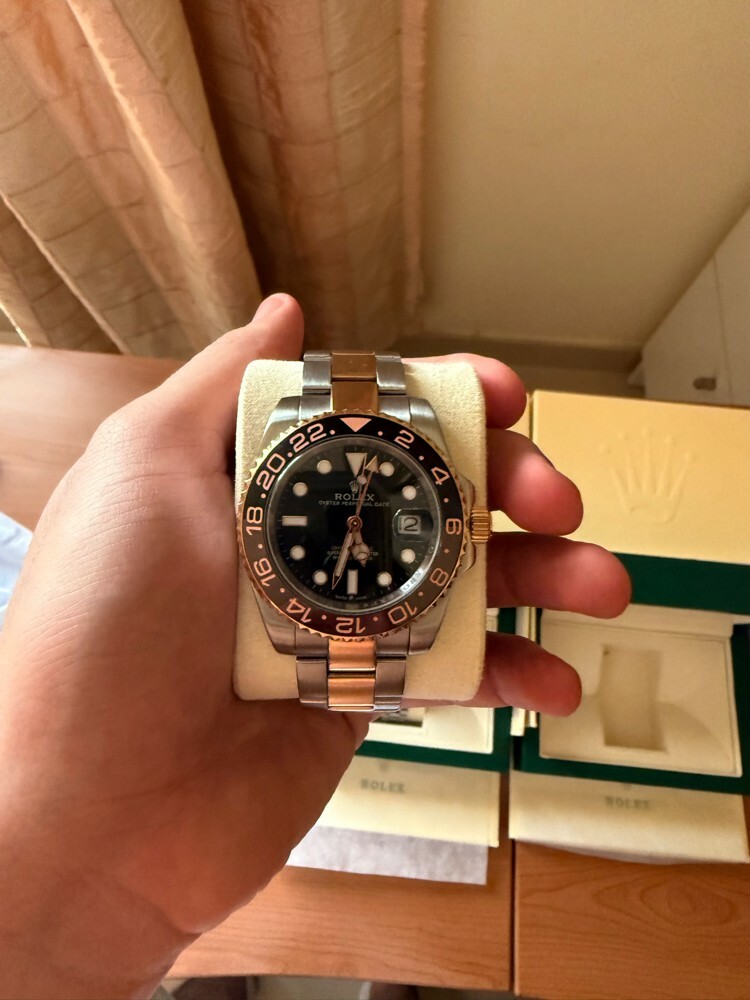 Rolex GMT Master Rootbeer - 2