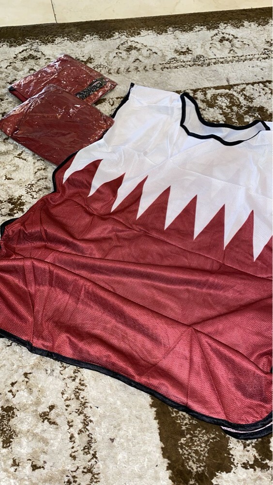 Qatar flag curtains - 1