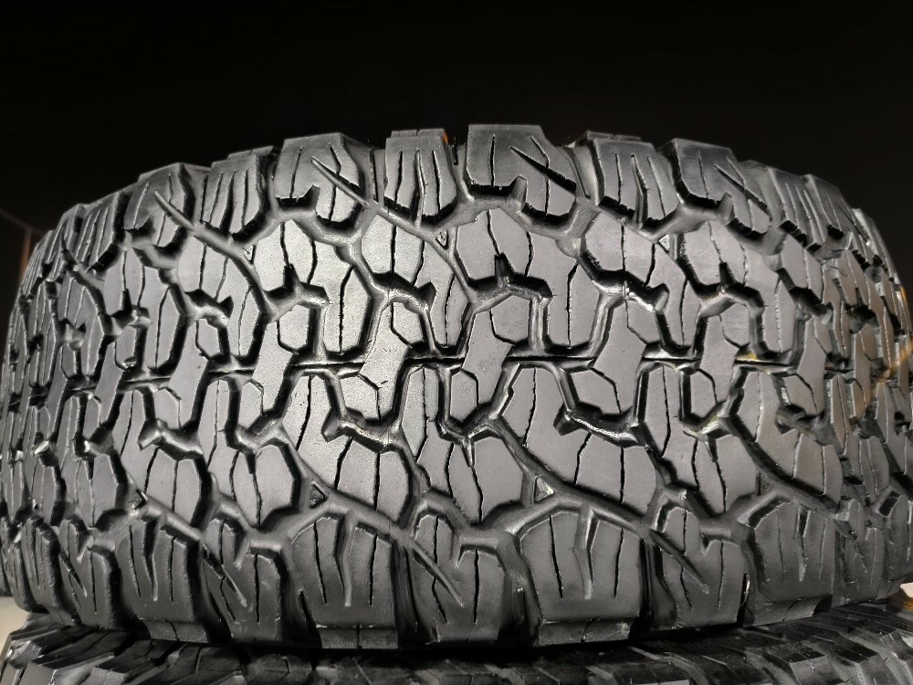 35x12.50.18 Bfgoodrich tyre - 5