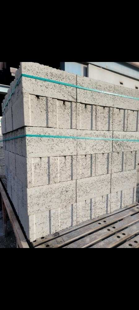 Concrete hollow blocks - 4