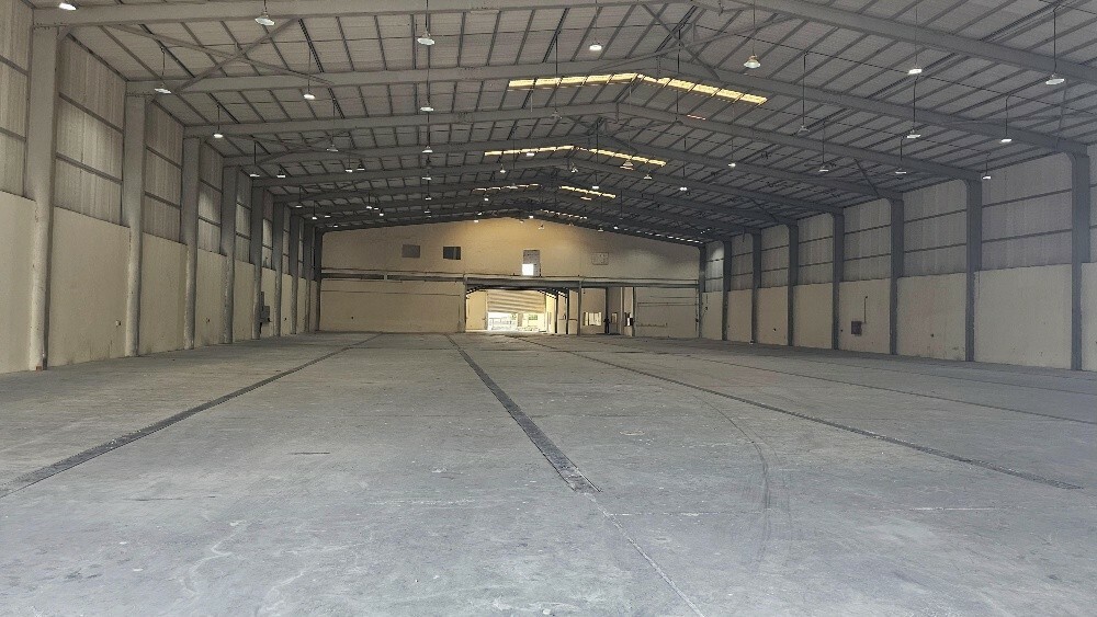 carpentry for rent in industrial - 5