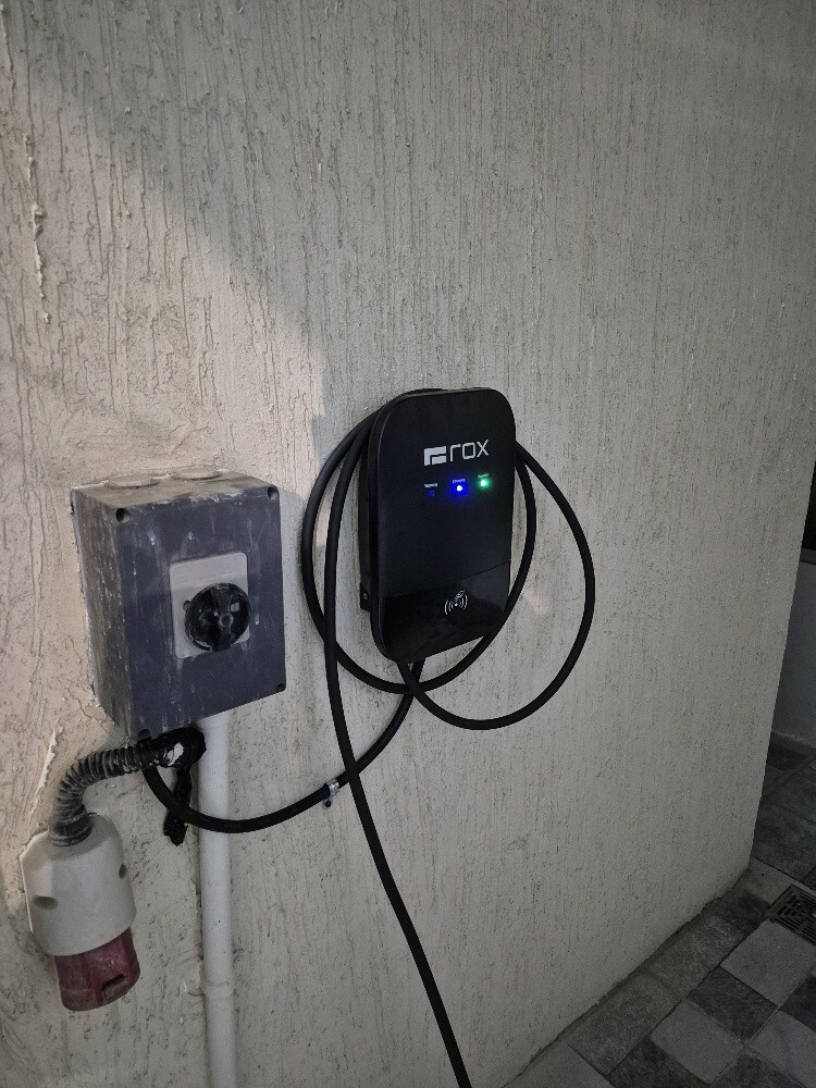 electric vehicle charging install - 6