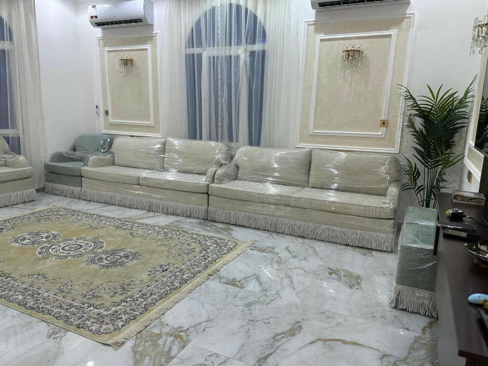 Sofa Curtain Wallpaper Barkiya - 1