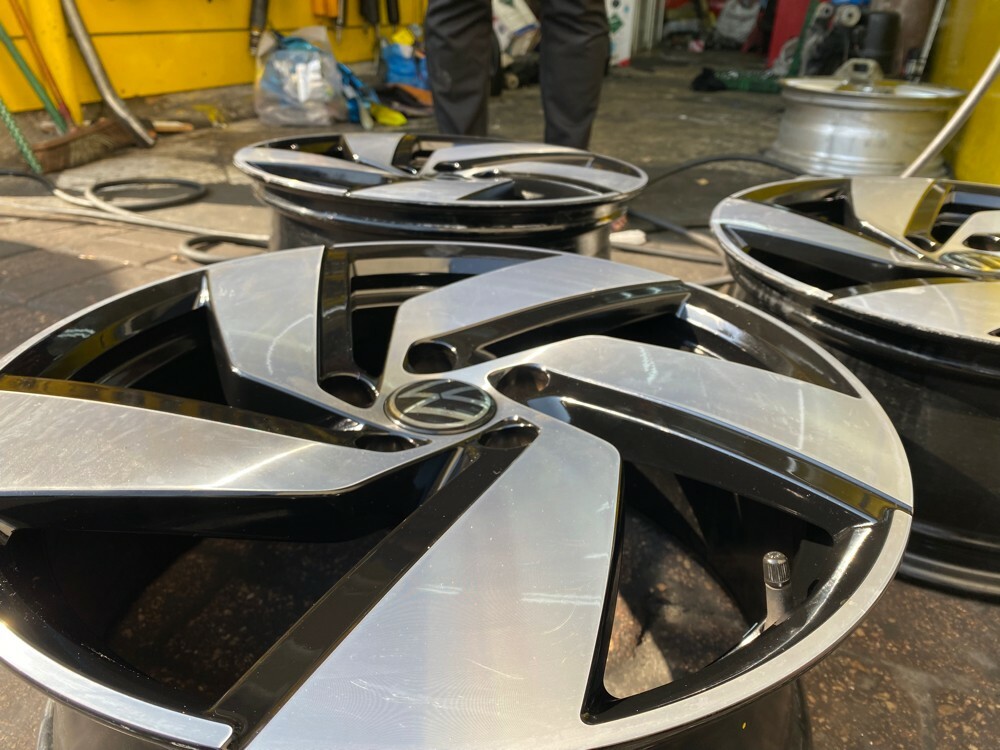 Small Rim For All Car  - 11