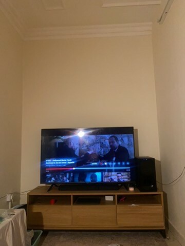 Skyworth 65 inches - 2