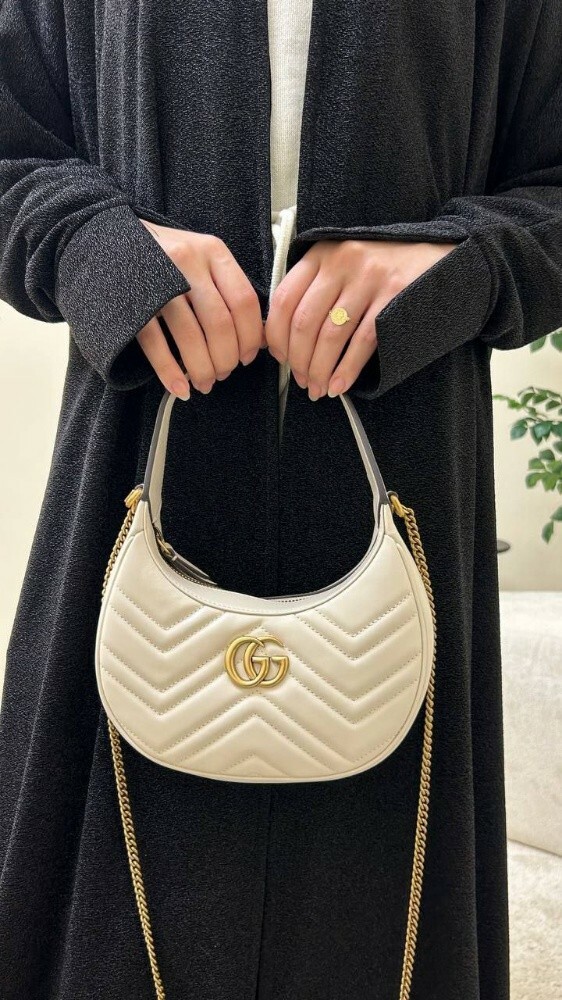 Half-Moon Sheped Mini Bag Gucci - 1