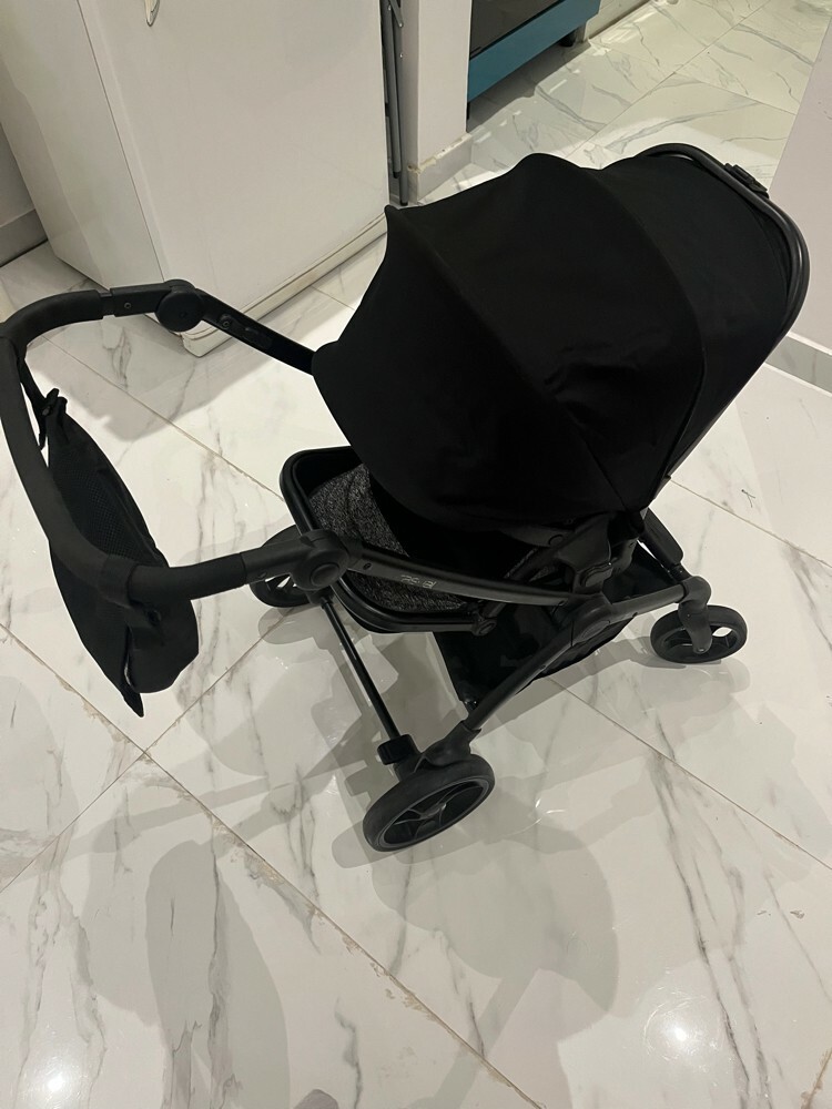 baby stroller  - 3
