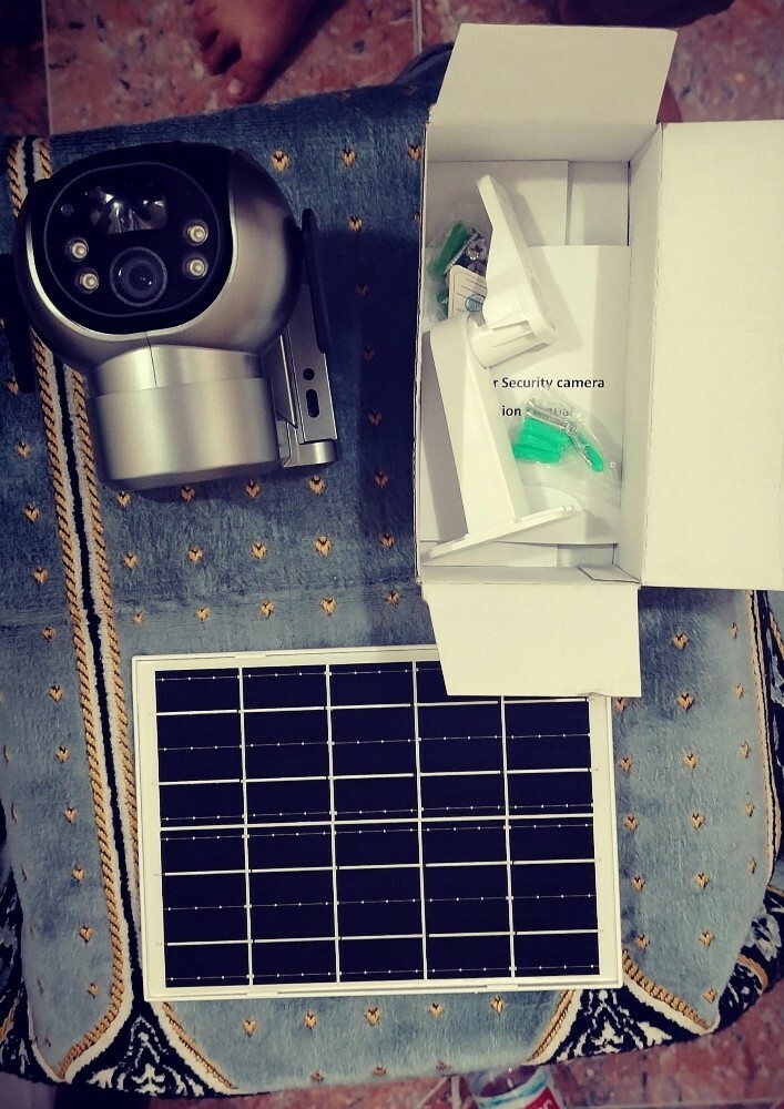Smart Solar-Powered Security Came - 4