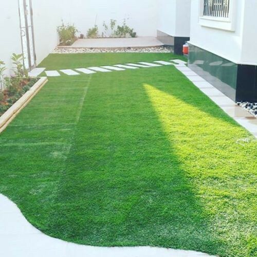 زراعة نجيل طبيعي وصناعي - 2