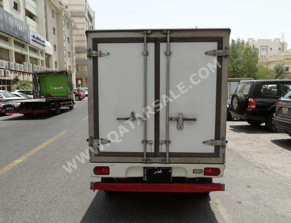 سيارة فريزر بحالة ممتازة بدون حوادث - 4