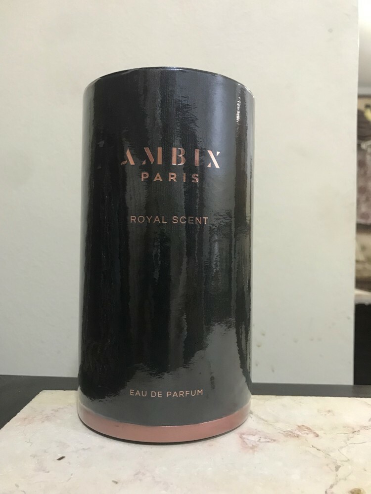 luxurious perfume - 1