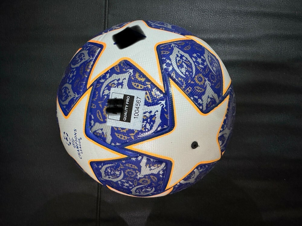 footballs - 8