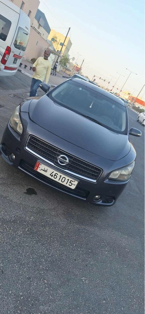 nissan maxima - 3