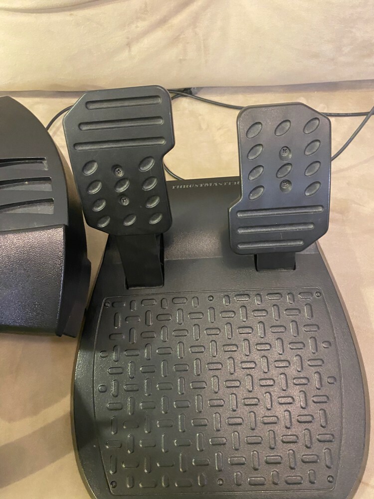 thrustmaster - 4