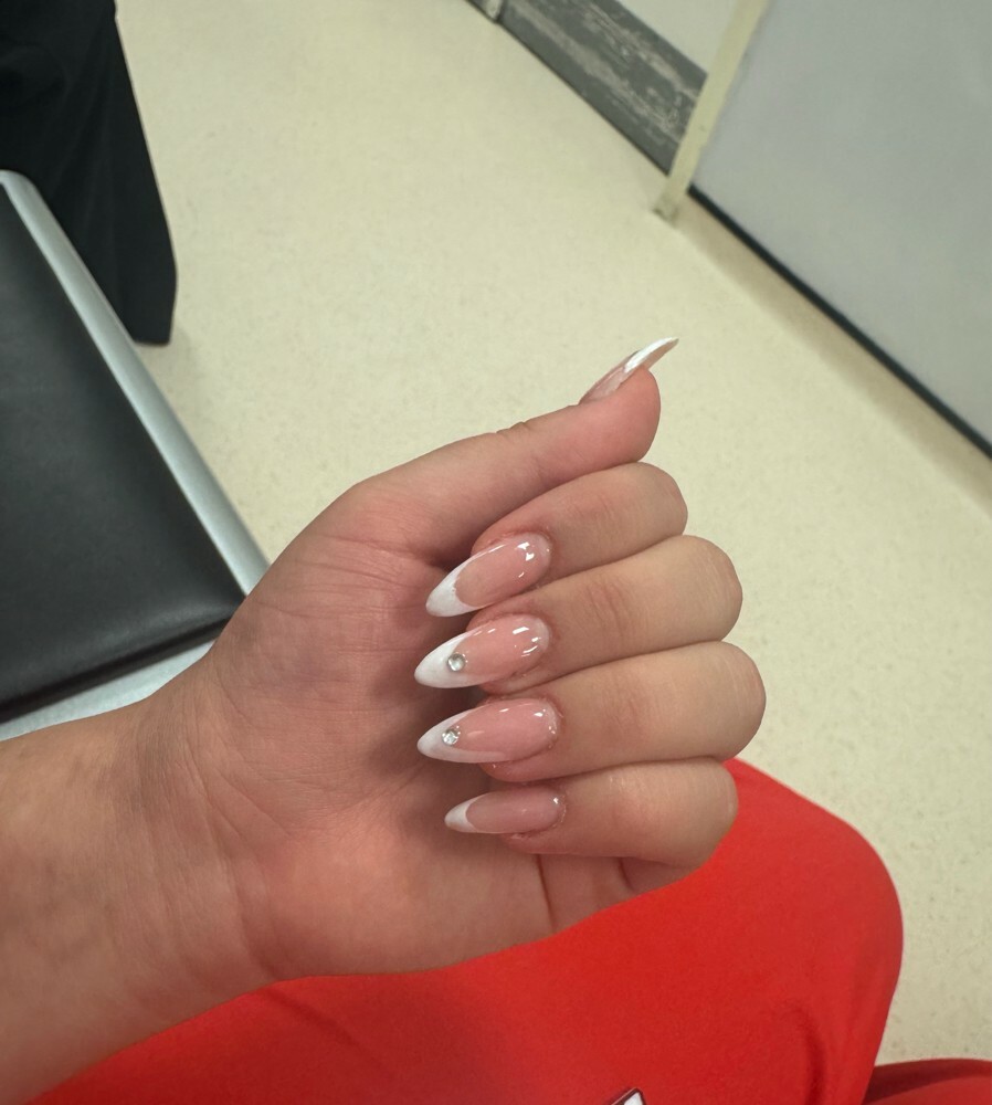 Nails and eyelashes - 19