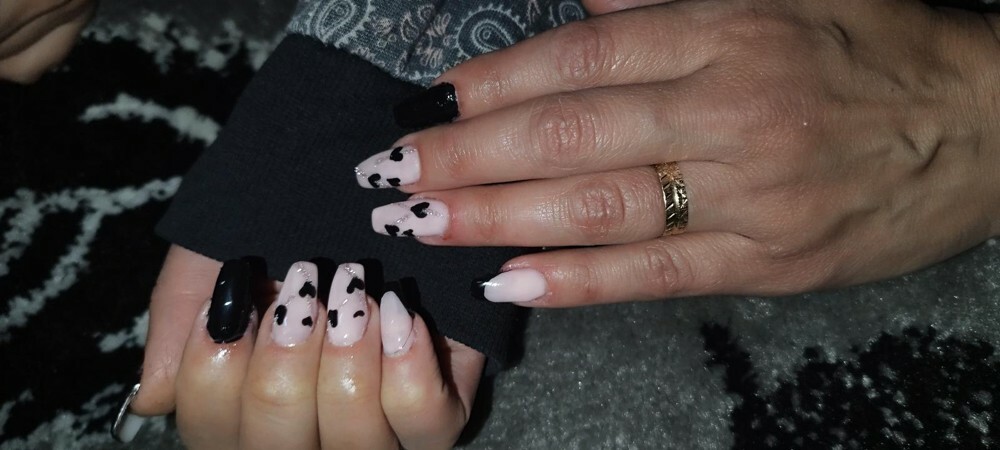 Nails and eyelashes - 18