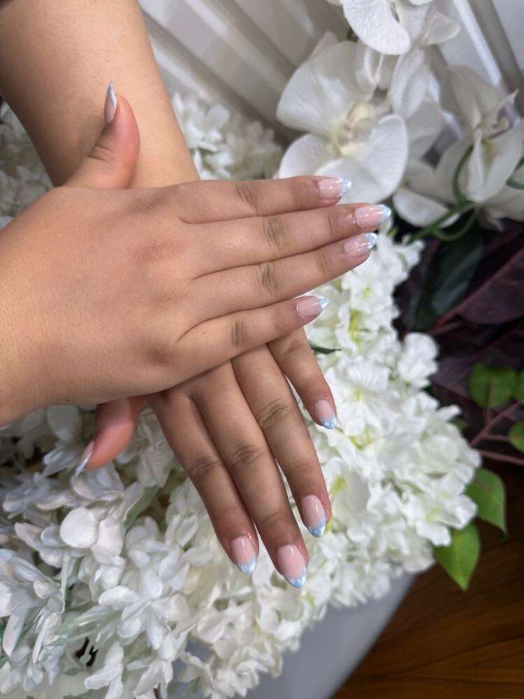 Nails and eyelashes - 9