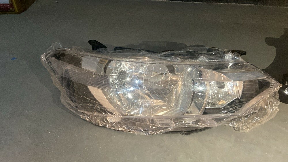 headlight camry hilux corolla - 1