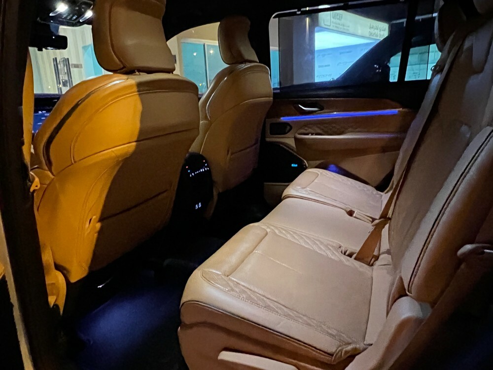 Jeep Grand Cherokee L Summit - 11