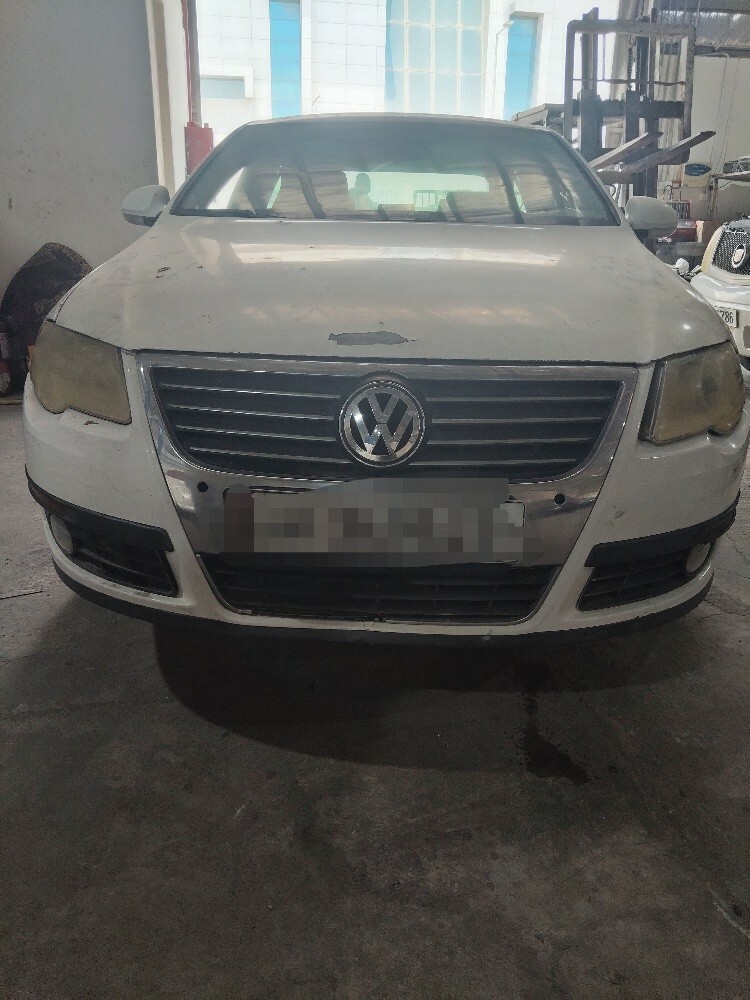 Passat from 2006 to 2020 Items - 1
