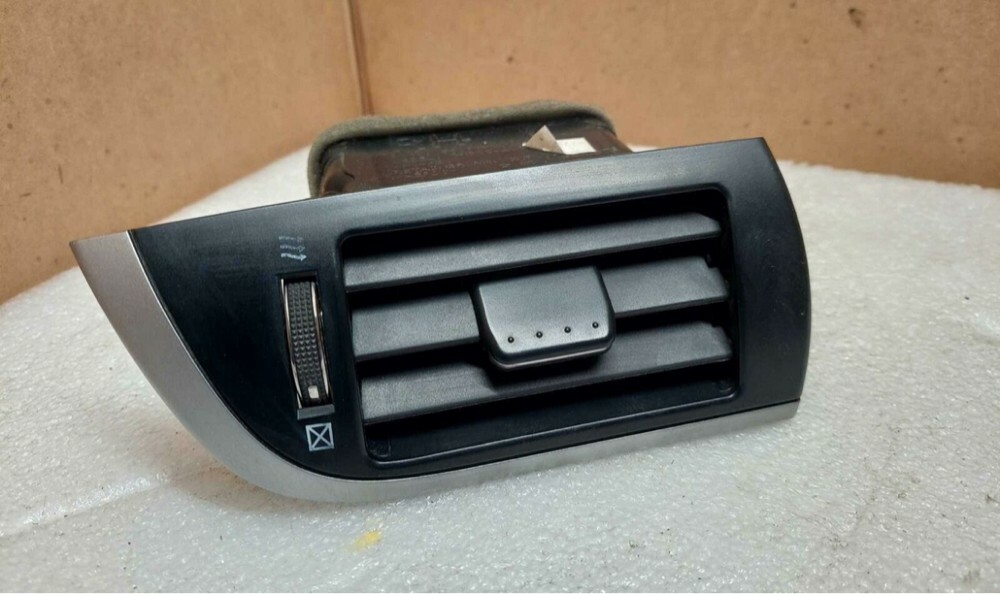 camry Ac vents - 2