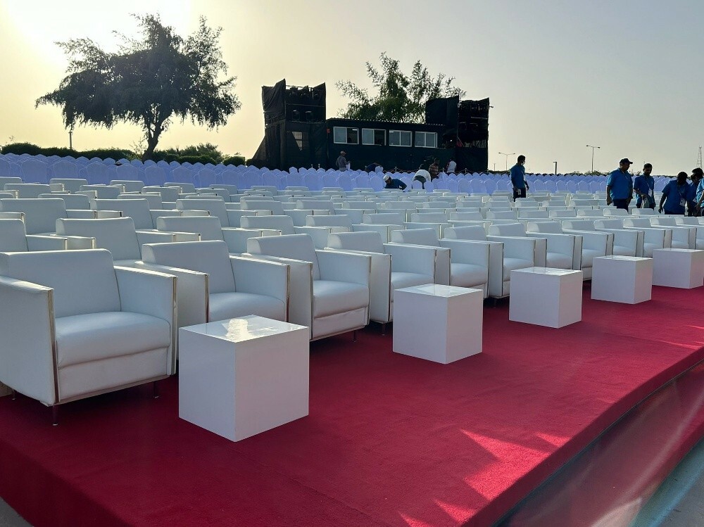 تأجير كرسي مع طاولات - 13