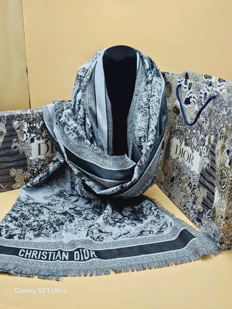 LV scarf - 14