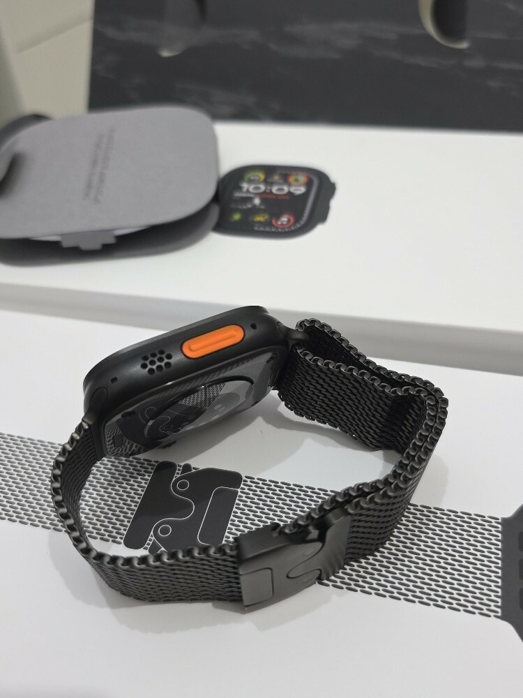 Apple Watch Ultra 2 49mm Black - 4