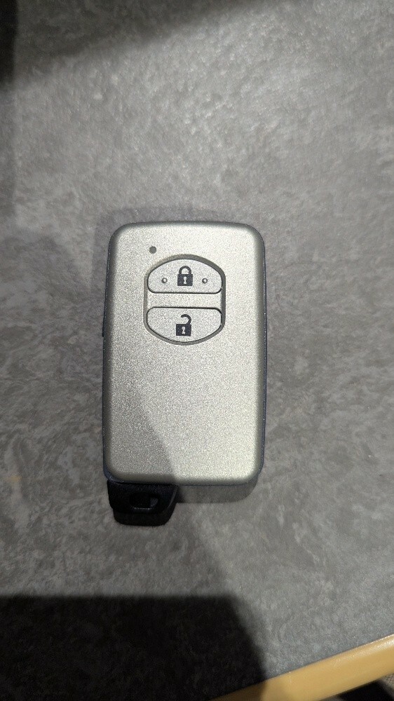 Toyota Car REMOTE KEYLESS NEW - 1