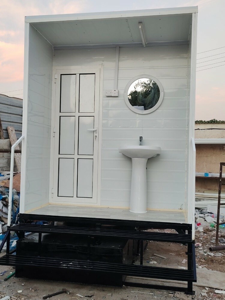 room kitchen toilet - 1