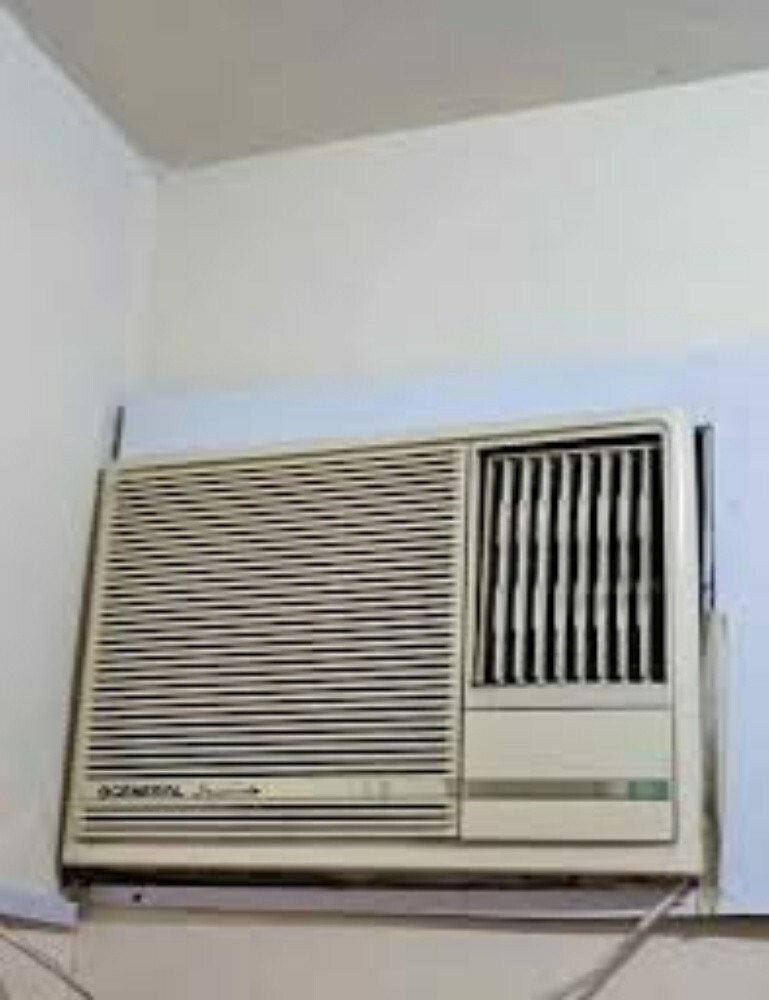 Good Window type AC for sale. - 3