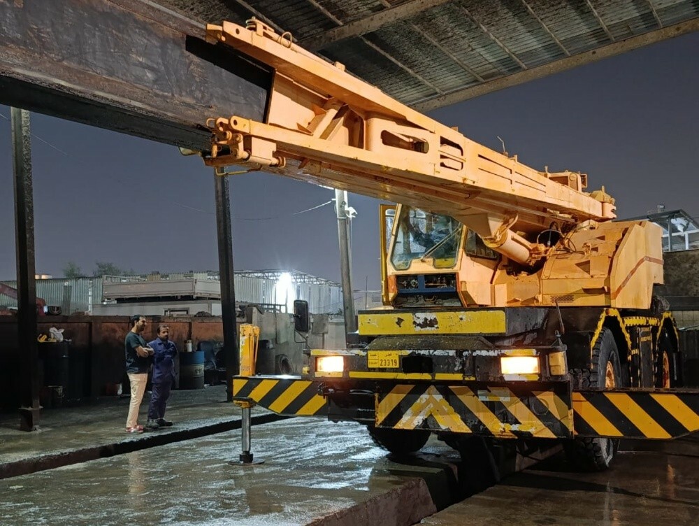 25 Tone- Kobelco Four wheel Crane - 8