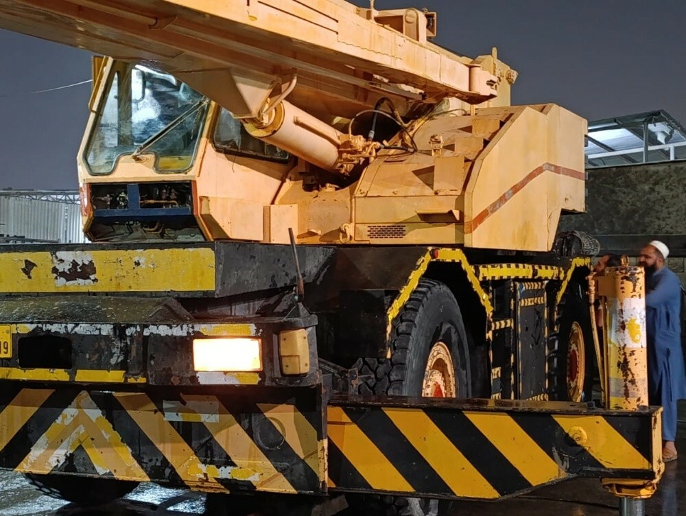 25 Tone- Kobelco Four wheel Crane - 5