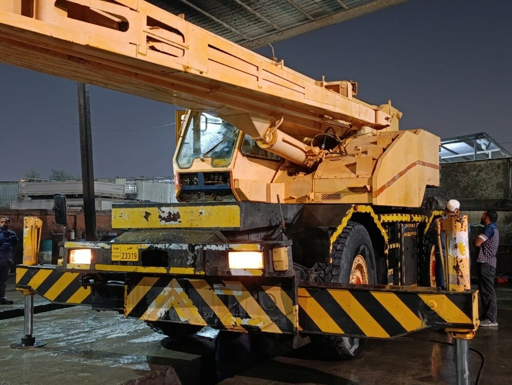25 Tone- Kobelco Four wheel Crane - 7