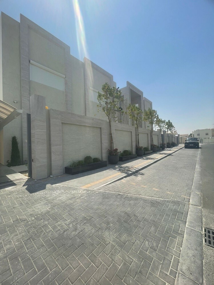 Design, construction and finishin - 1