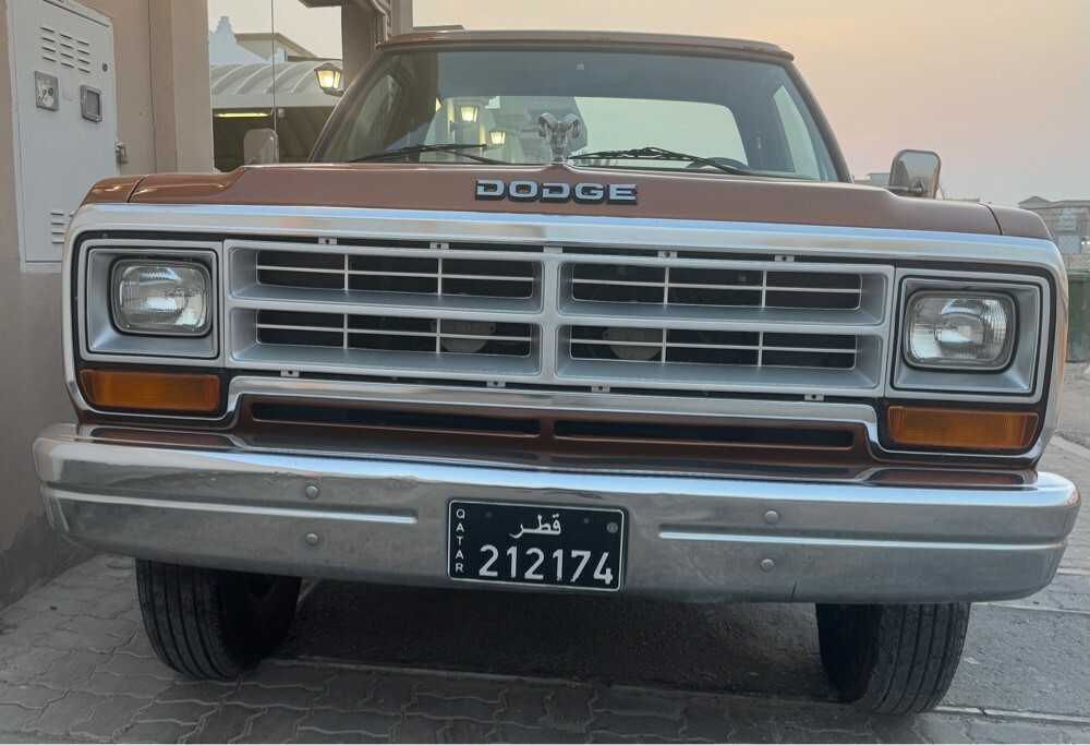 للبيع دوج رام 1986 - 6