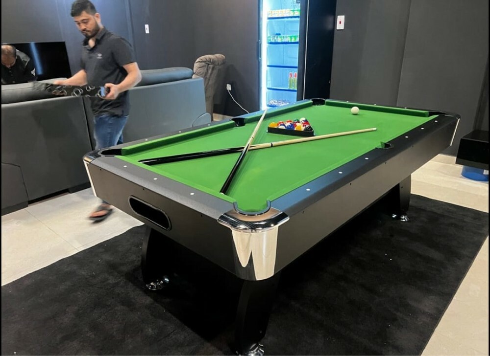 billiard pool table 7ft - 4