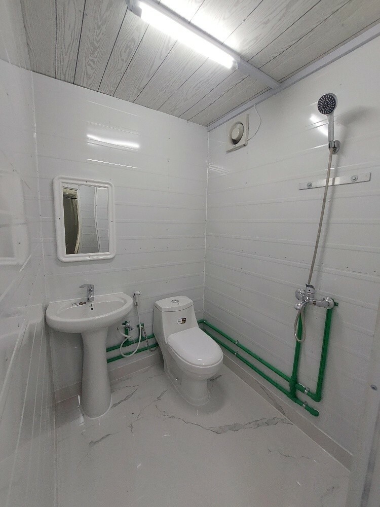 portable bathrooms new For sale - 11