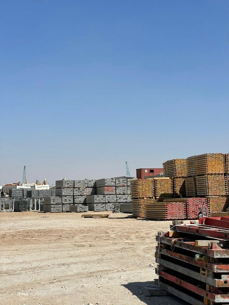 commercial land for rent 3 QAR - 4