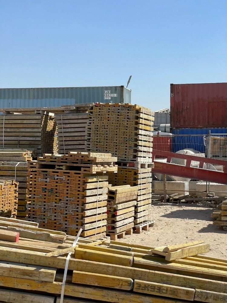 commercial land for rent 3 QAR - 10