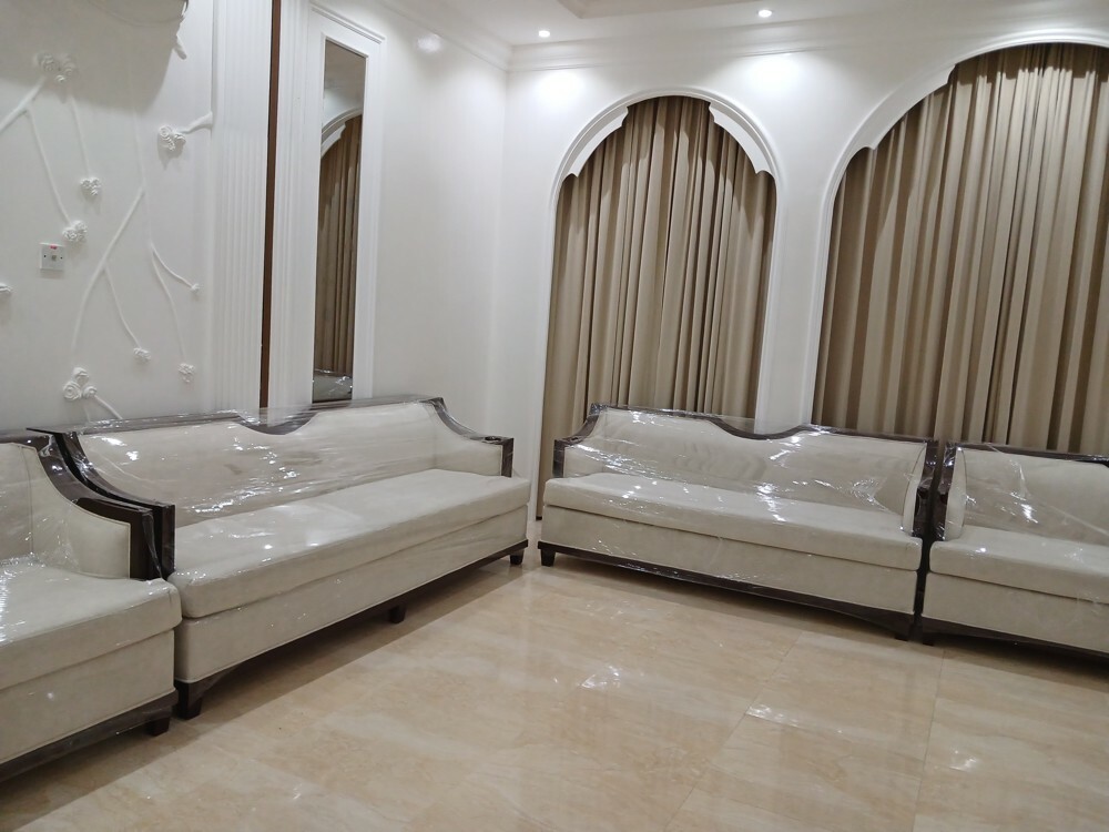 Makes New Sofa And changes Fabric - 3