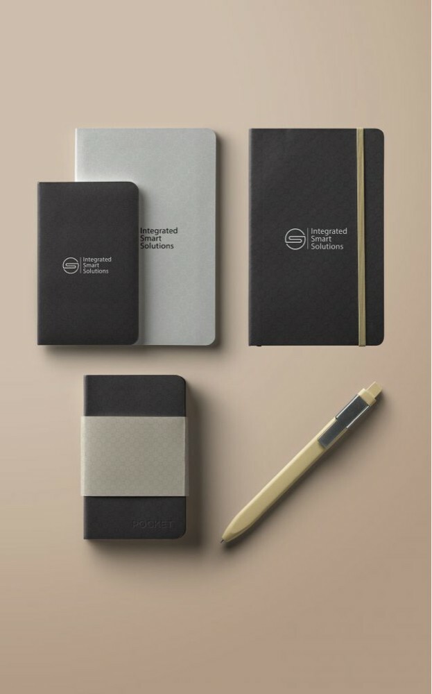 Graphic designer - 18