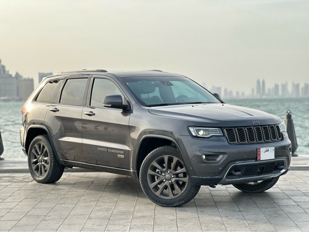 Jeep Grand Cherokee Overland - 2