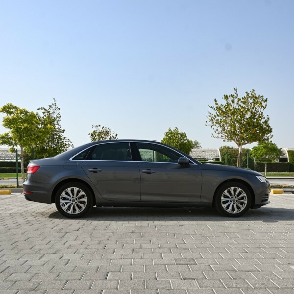 2018 Audi A4 30TFSI — photo 5 for sale in Qatar