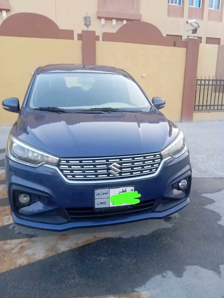 suzuki. own use car full option. — photo 1 for sale in Qatar
