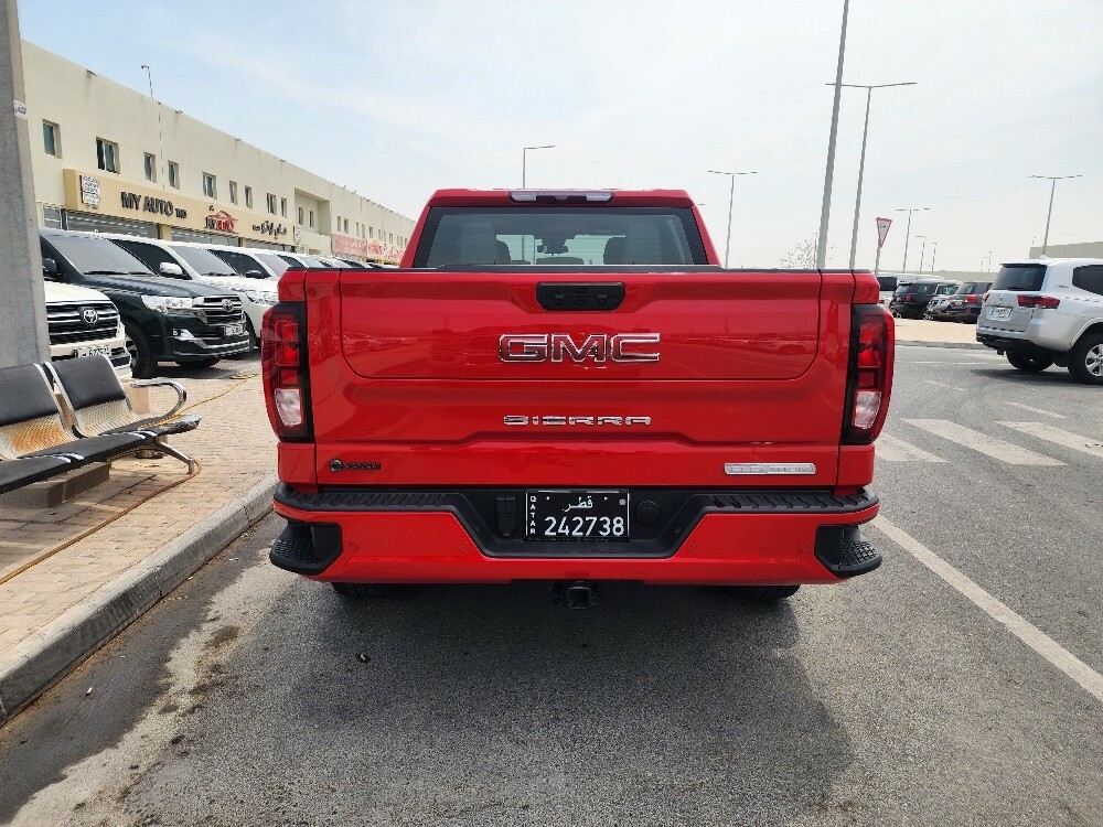 GMC Elevation — photo 4 for sale in Qatar