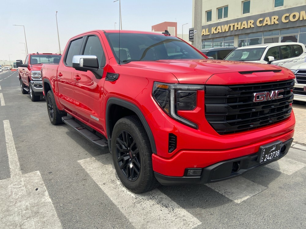 GMC 2023 Elevation Red - 6