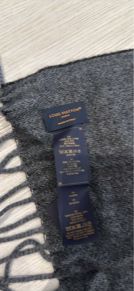 *Exclusive* LV scarf ITALY ONLY - 3