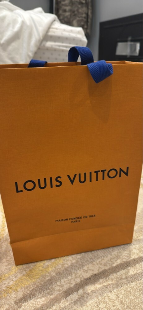 *Exclusive* LV scarf ITALY ONLY - 2